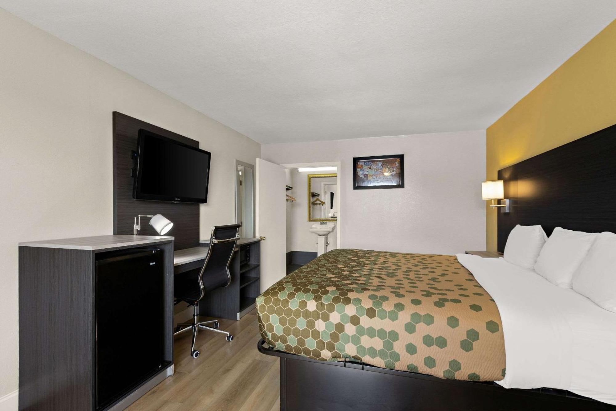 Econo Lodge White Pine Morristown I-81 & I-40 Split Екстер'єр фото