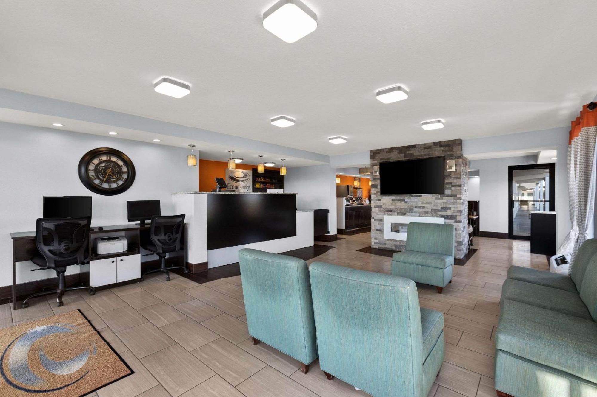 Econo Lodge White Pine Morristown I-81 & I-40 Split Екстер'єр фото